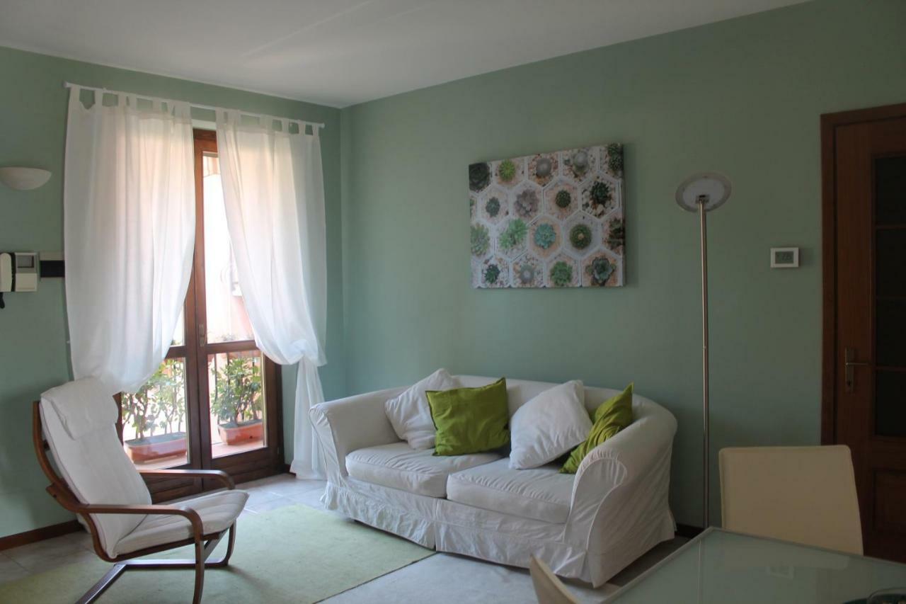 Indesenzano Apartment デセンツァーノ・デル・ガルダ エクステリア 写真