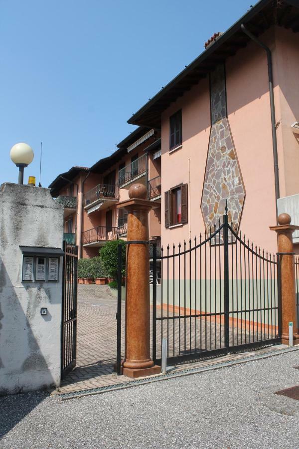 Indesenzano Apartment デセンツァーノ・デル・ガルダ エクステリア 写真